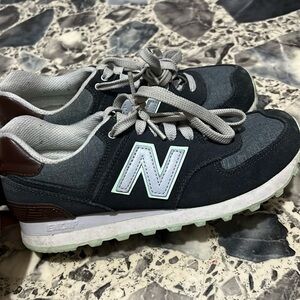 New balance size 6 women’s shoes